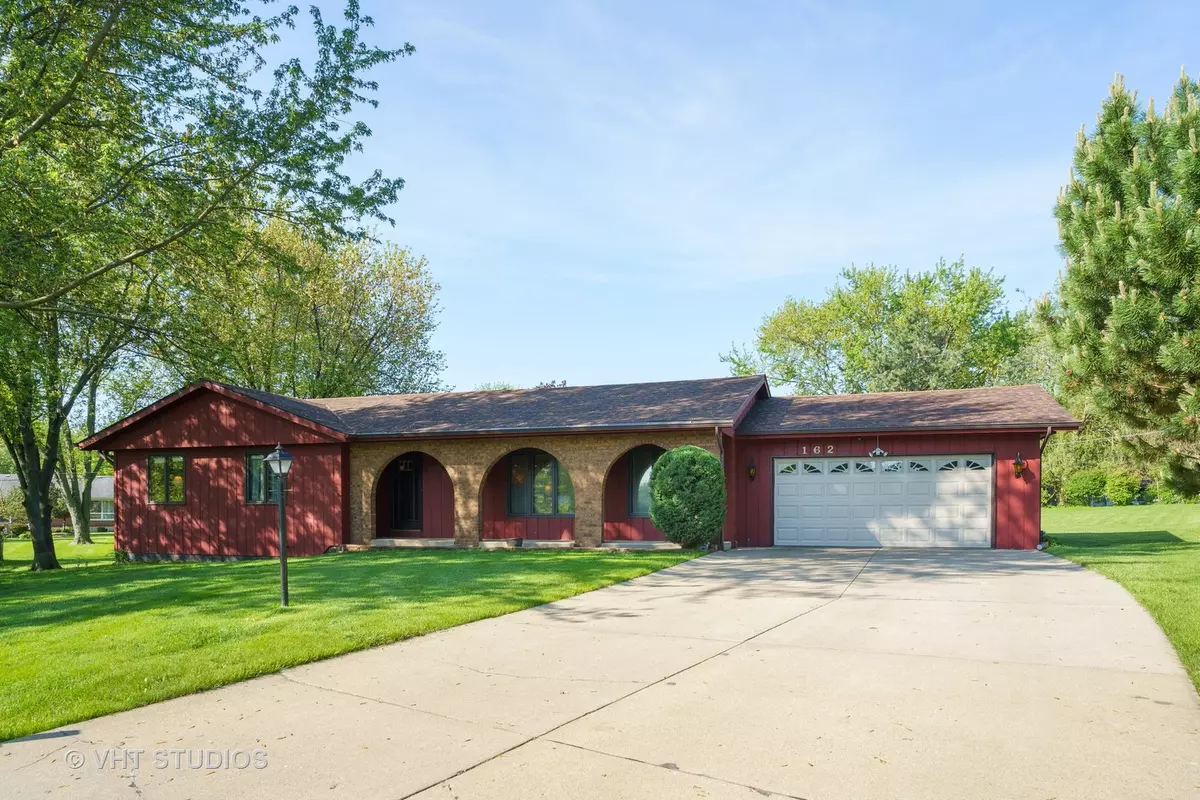 Bloomingdale, IL 60108,162 LAKEWOODS CT