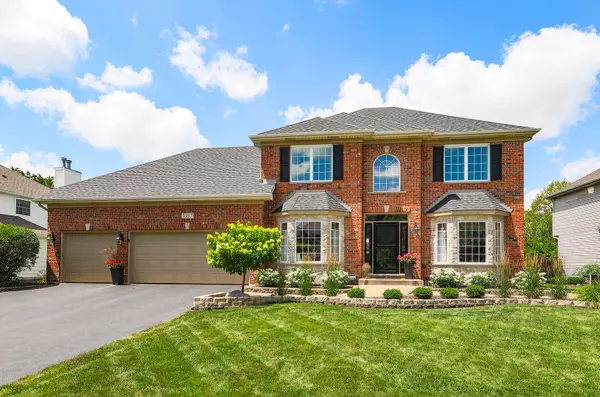 5307 Prairie Sage LN, Naperville, IL 60564