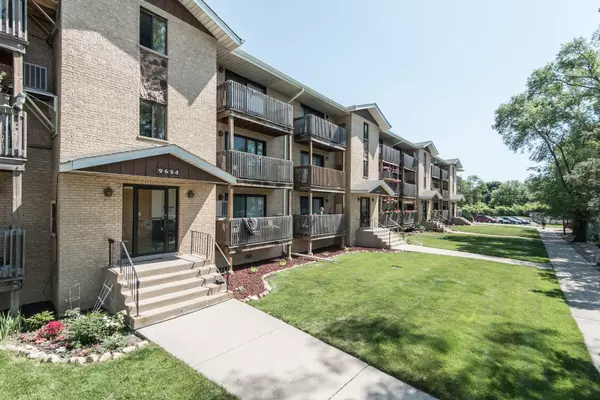 Chicago Ridge, IL 60415,9654 S NOTTINGHAM AVE #2B