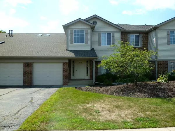 1731 Chesapeake LN #1, Schaumburg, IL 60193