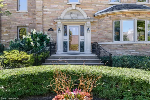 River Forest, IL 60305,1446 Ashland AVE