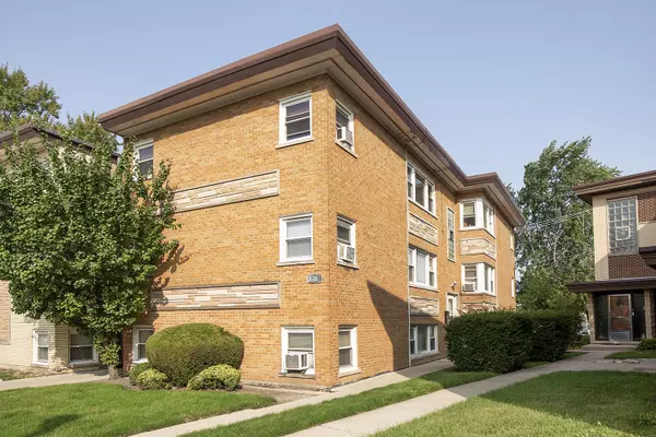 26 W Conti Pkwy #2S, Elmwood Park, IL 60707