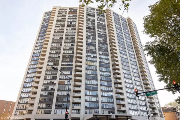 3930 N Pine Grove AVE #2603, Chicago, IL 60613