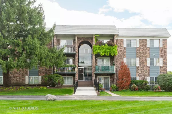 1611 N Windsor DR #305, Arlington Heights, IL 60004