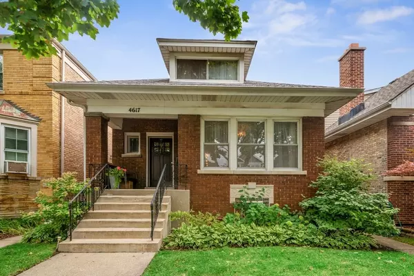 4617 N Kostner AVE, Chicago, IL 60630