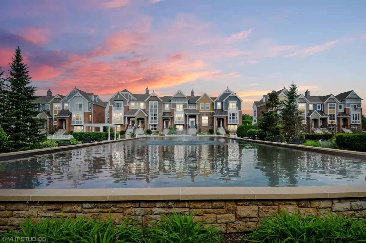 Naperville, IL 60564,4105 Royal Mews CIR