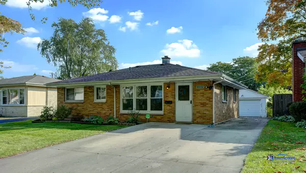 2109 Linden AVE, Waukegan, IL 60087