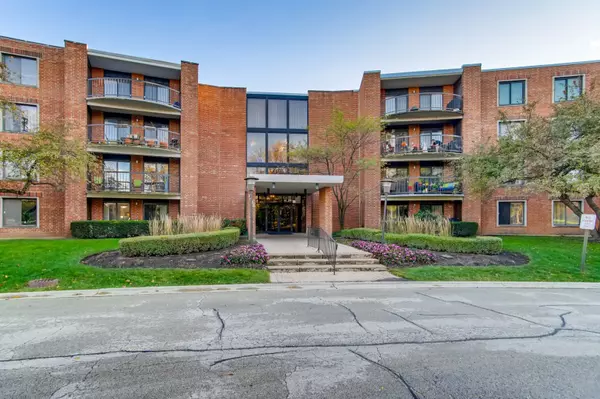 1415 E Central RD #203A, Arlington Heights, IL 60005