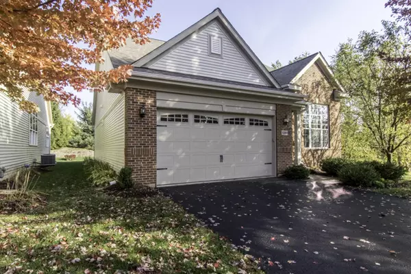 Aurora, IL 60505,1251 Everwood CT