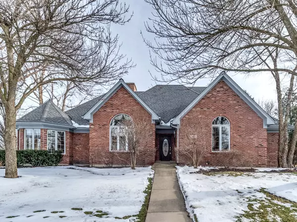 1303 Hunter CIR, Naperville, IL 60540