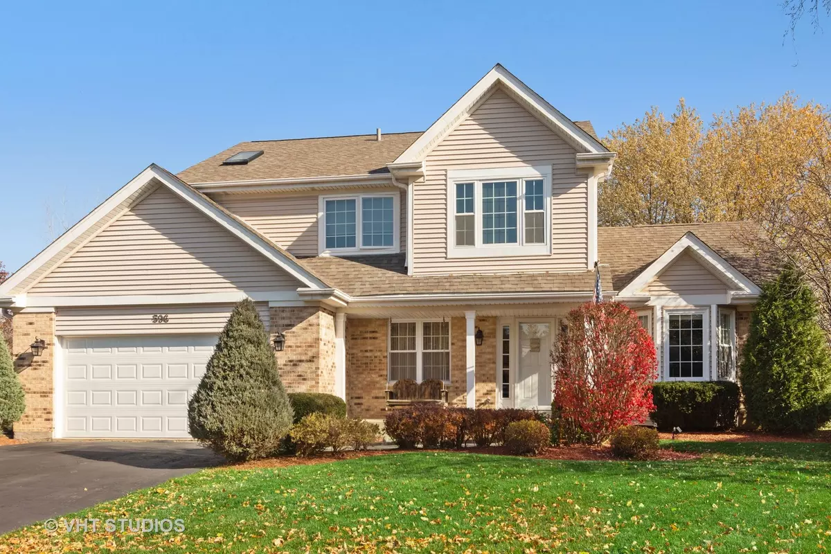 Lake Zurich, IL 60047,596 S Country Ridge CT