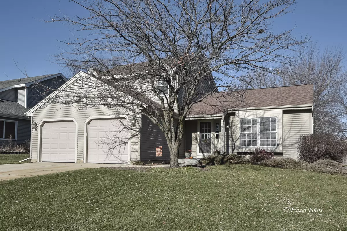 Crystal Lake, IL 60014,1098 Plum Tree DR