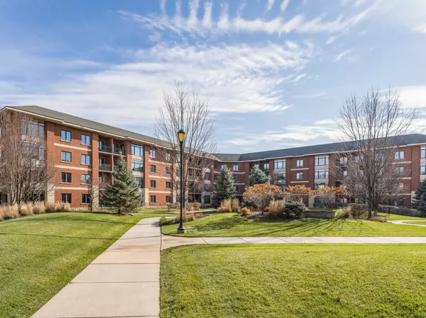 855 E 22nd ST #206, Lombard, IL 60148