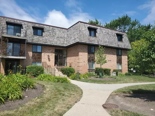 3 Oak Creek DR #1408, Buffalo Grove, IL 60089