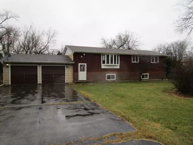 325 Souwanas TRL, Algonquin, IL 60102