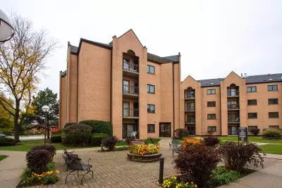 7420 W LAWRENCE AVE #410, Harwood Heights, IL 60706