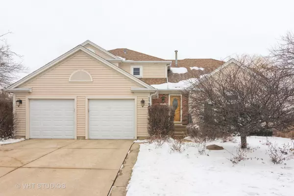 1700 W Cottonwood TRL, Hoffman Estates, IL 60192