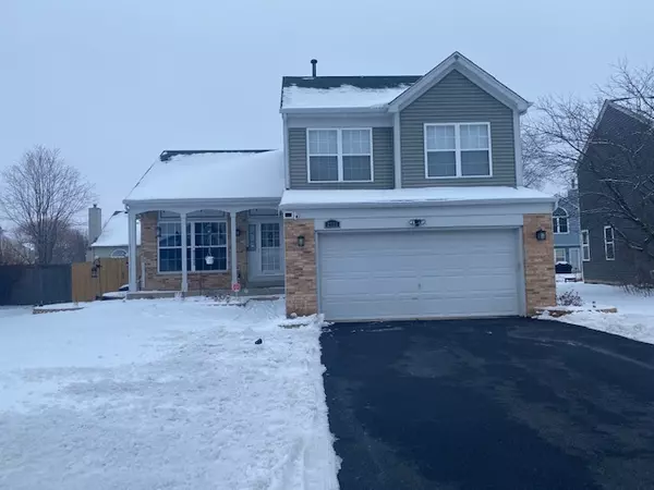 2323 N Old Pond LN, Round Lake Beach, IL 60073
