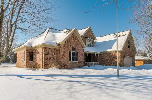 Hinckley, IL 60520,435 Clark ST