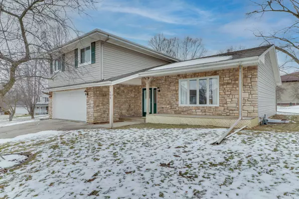 Normal, IL 61761,508 Wittenberg CT