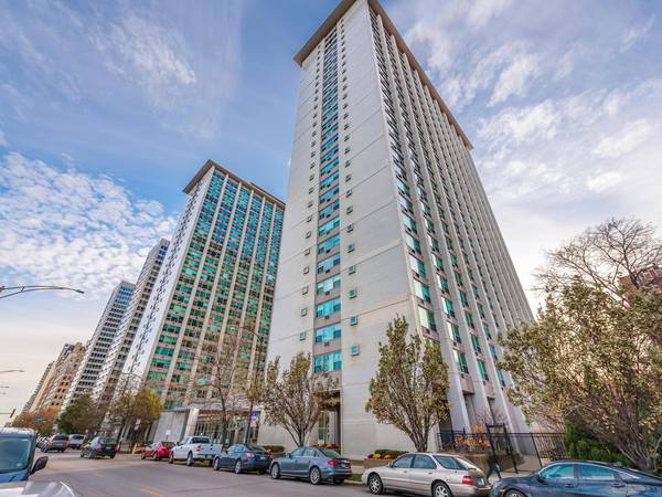 3600 N Lake Shore DR #905, Chicago, IL 60613