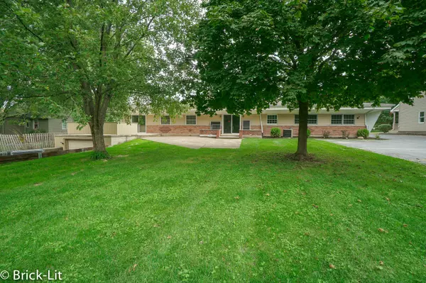 Mokena, IL 60448,19420 Wolf RD