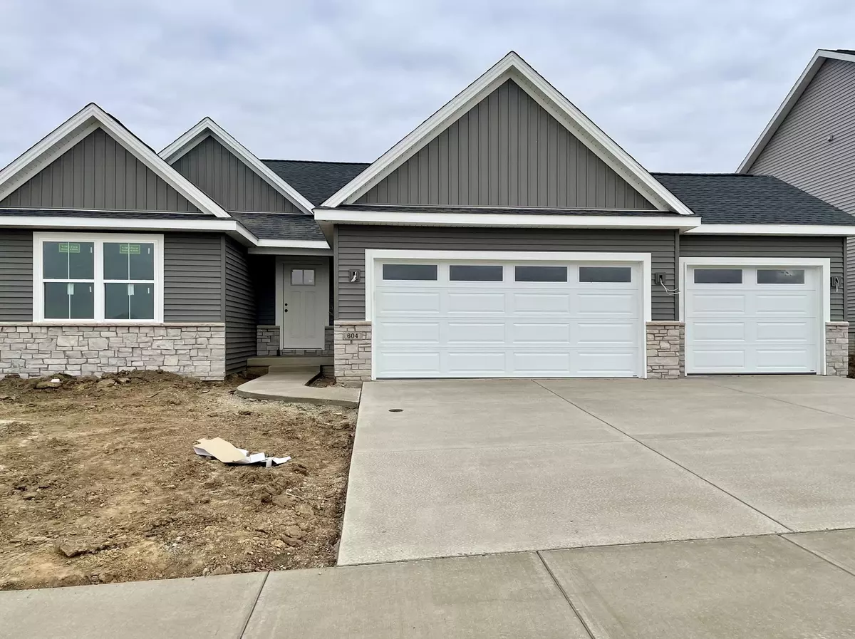 Mahomet, IL 61853,604 Isabella DR