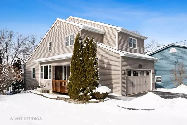 Wheaton, IL 60189,1756 S Wiesbrook RD