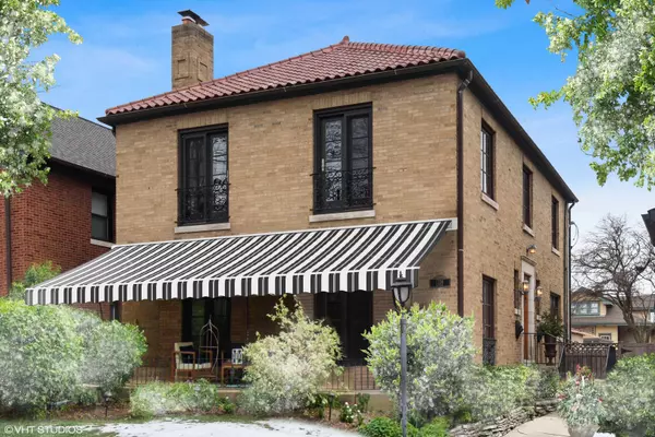 1134 Rossell AVE, Oak Park, IL 60302