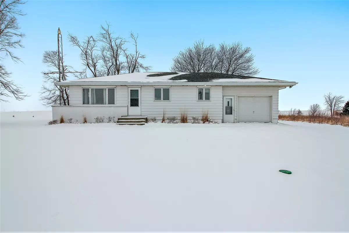 Reddick, IL 60961,1506 S 16000w RD