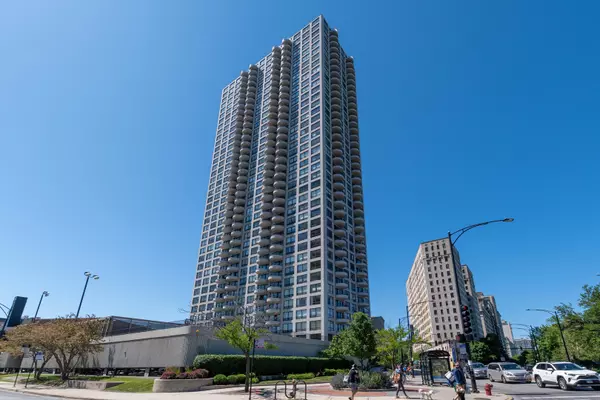 2020 N Lincoln Park West #29AB, Chicago, IL 60614