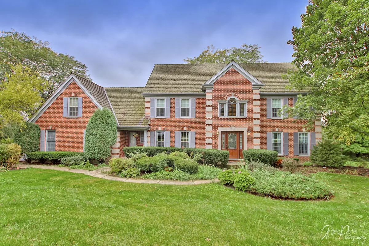 Long Grove, IL 60047,5266 Brentwood CIR