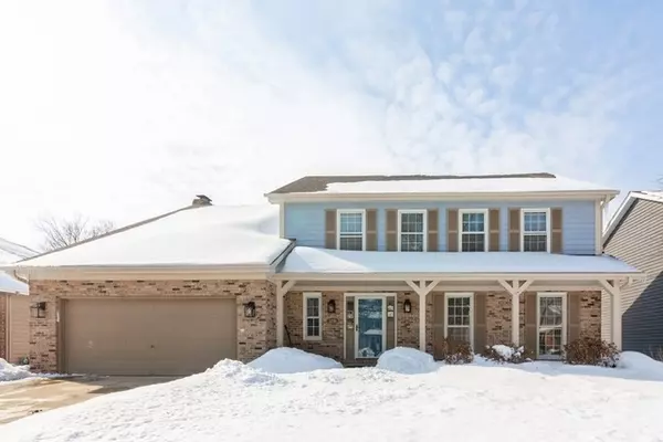 3239 Barnes LN, Naperville, IL 60564