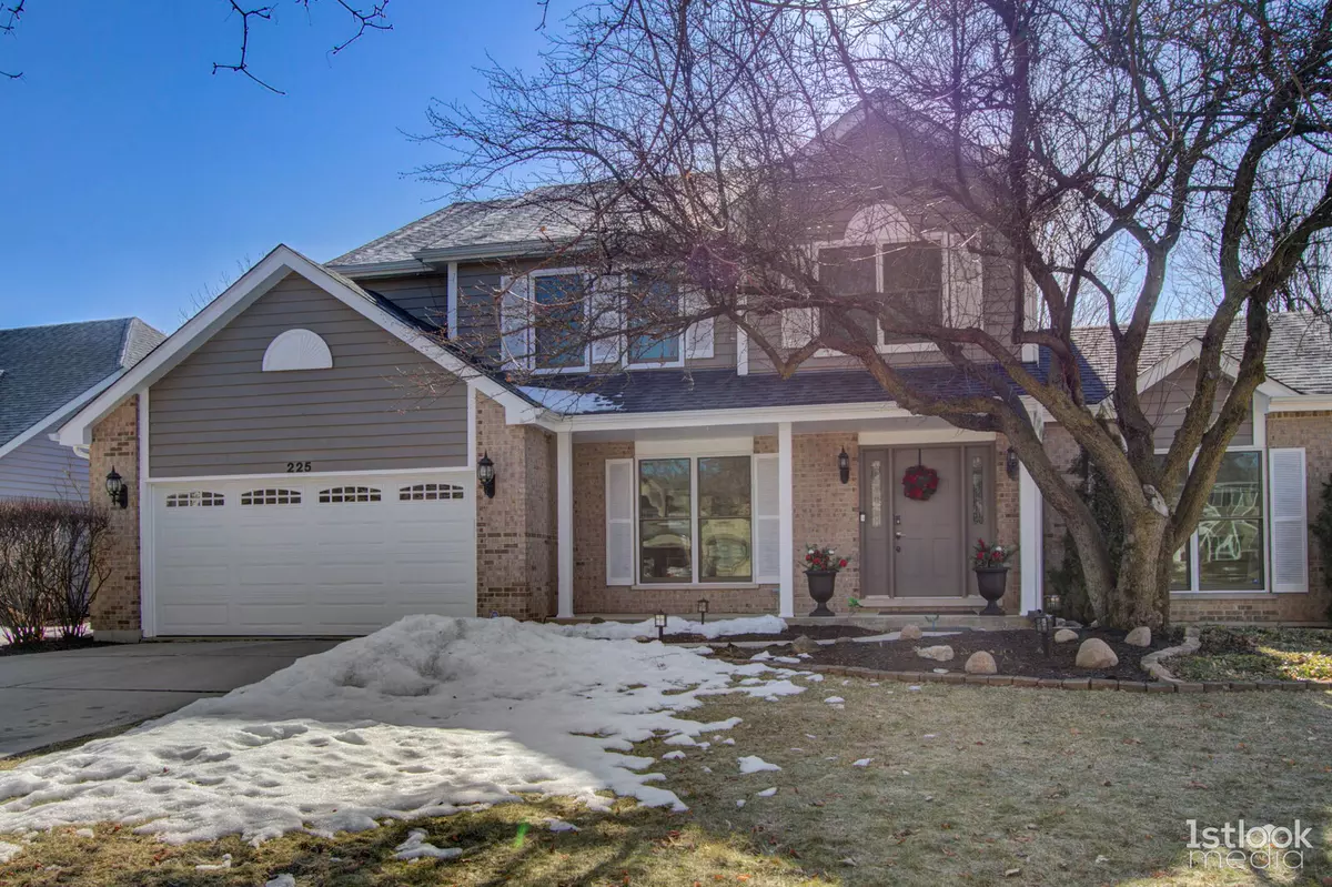 Oswego, IL 60543,225 Ashley CT