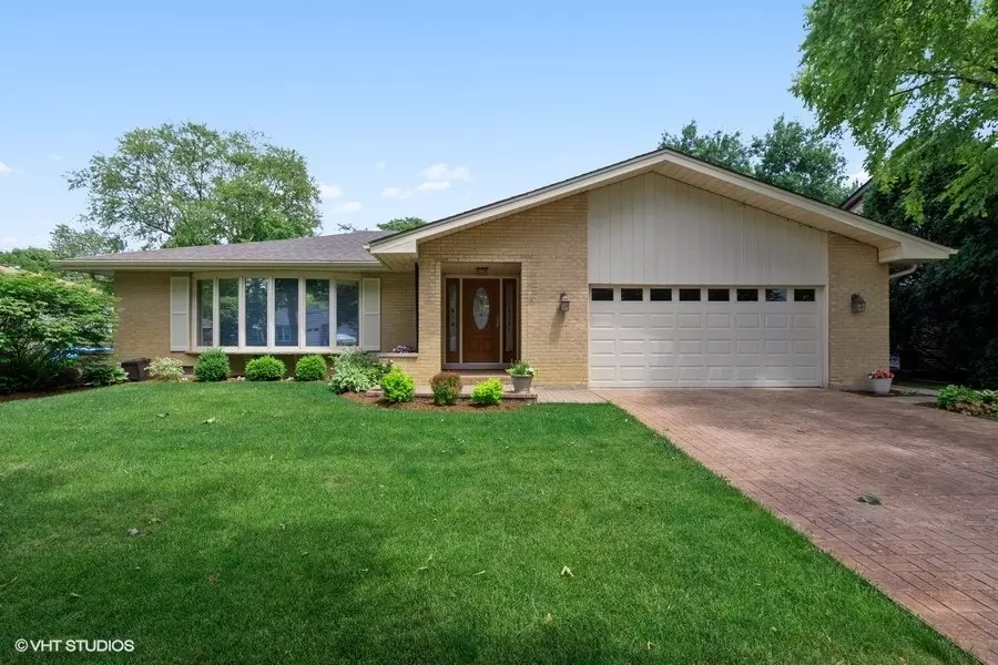 Darien, IL 60561,7109 Walden LN