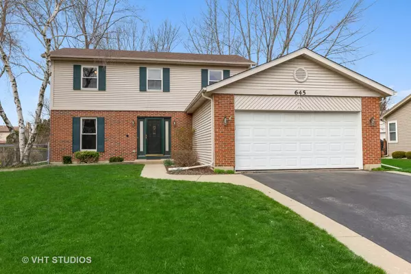 Algonquin, IL 60102,645 Applewood LN