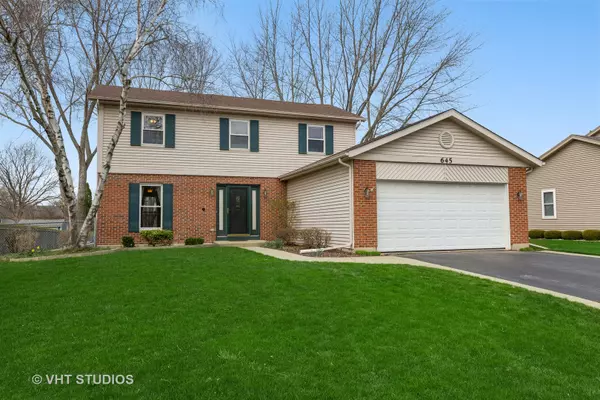 Algonquin, IL 60102,645 Applewood LN