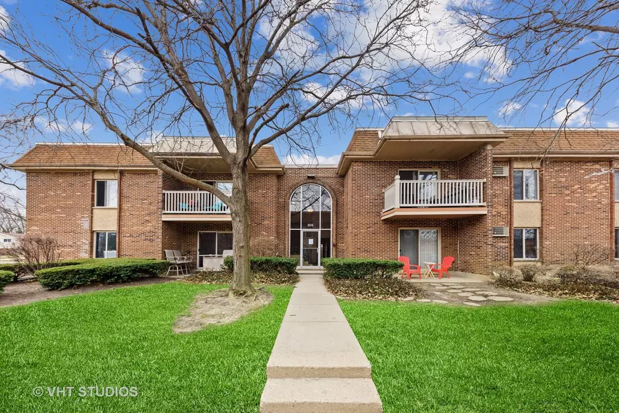 906 W Alleghany DR #1D, Arlington Heights, IL 60004