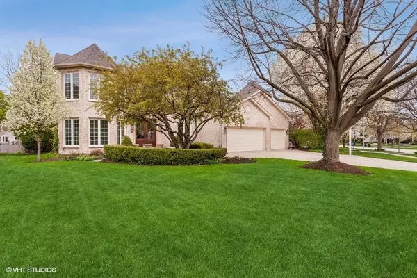 1764 Chadwicke CIR, Naperville, IL 60540