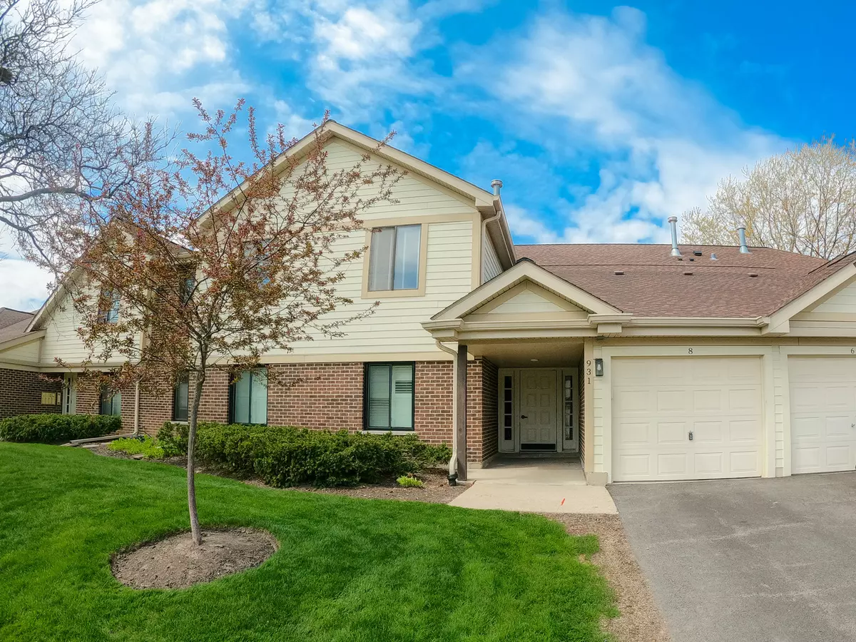 Palatine, IL 60074,931 KINGS ROW #8