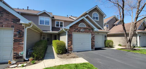 1356 Ridgefield CIR, Carol Stream, IL 60188