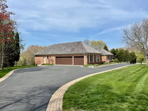 Deer Park, IL 60010,23613 W Juniper LN