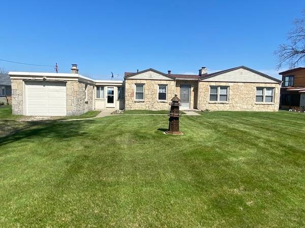 11331 Lakeshore DR, Pleasant Prairie, WI 53158