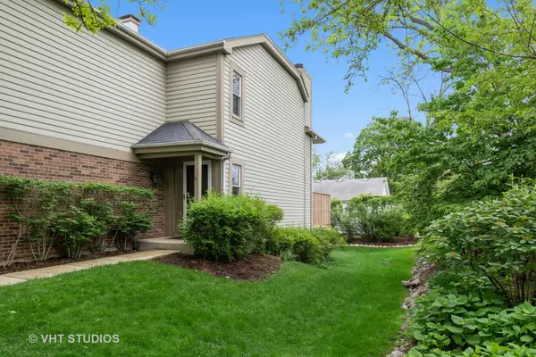 Naperville, IL 60540,470 River Front CIR