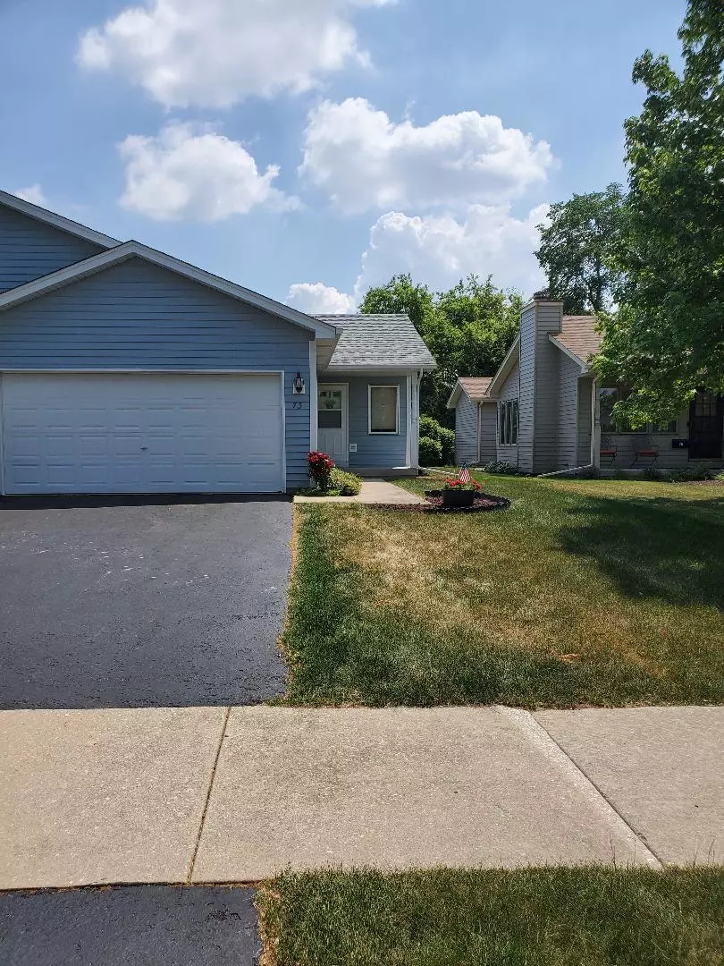 North Aurora, IL 60542,73 Silver TRL W