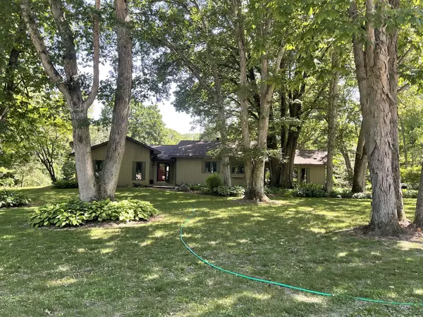 Serena, IL 60549,2048 N 3650th RD