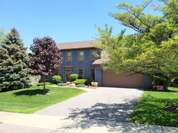 850 Huntleigh DR, Naperville, IL 60540