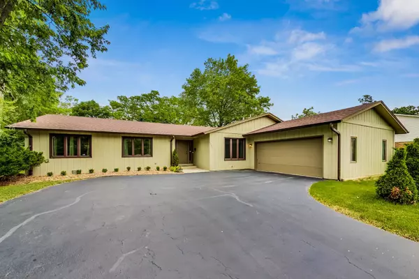 3533 Parthenon WAY, Olympia Fields, IL 60461