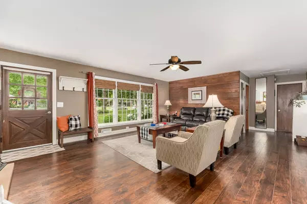 Aurora, IL 60506,432 N Kingsway DR