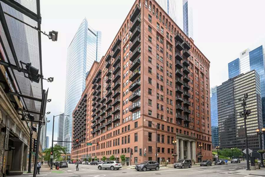 165 N Canal ST #631, Chicago, IL 60606